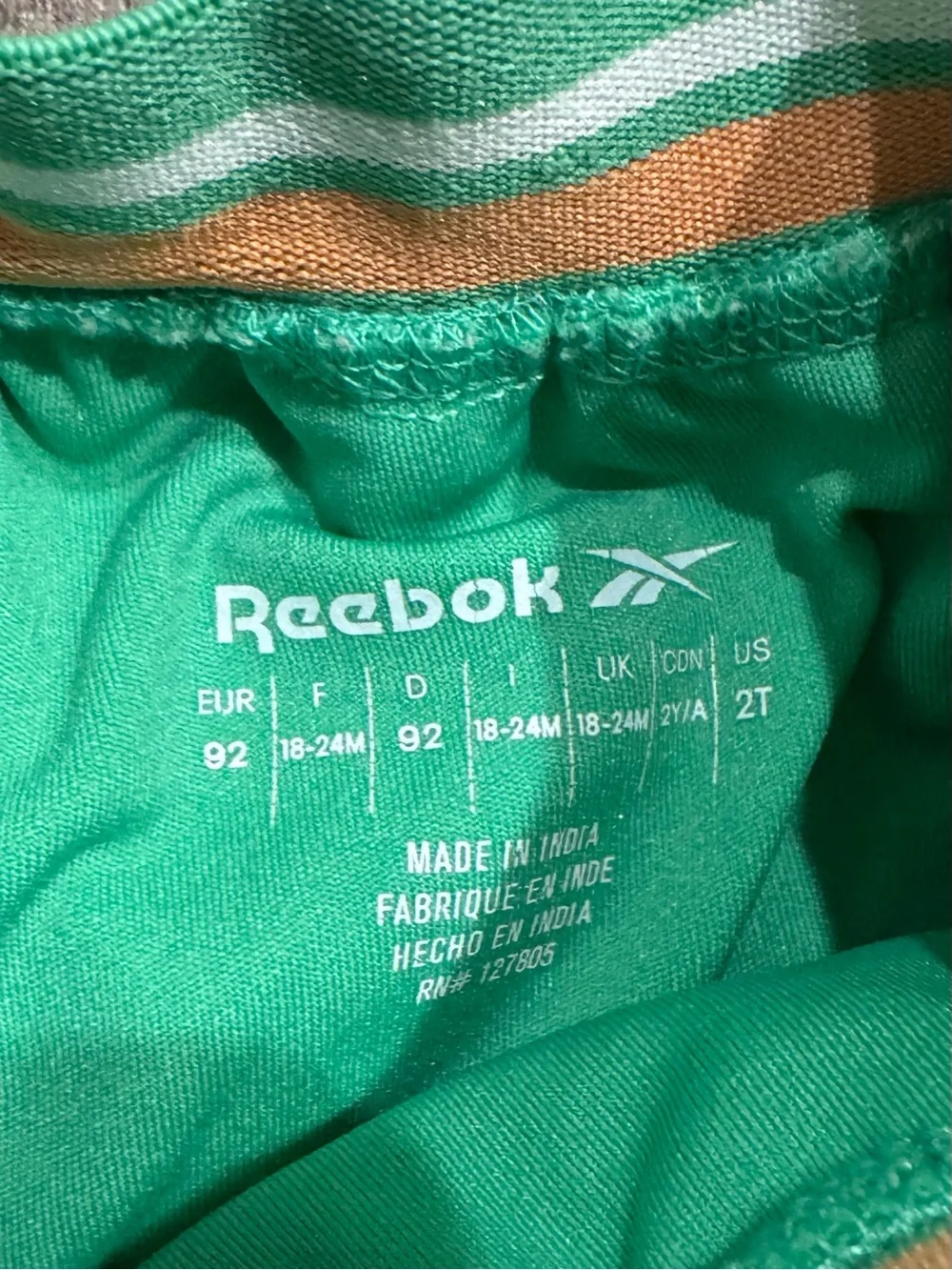 Reebok Classic Girls Green Skirt and White Sweatshirt Set Toddler Girls size 2T